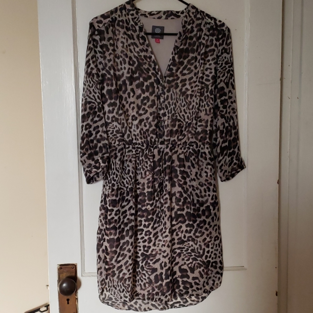 Vince Camuto leopard print dress